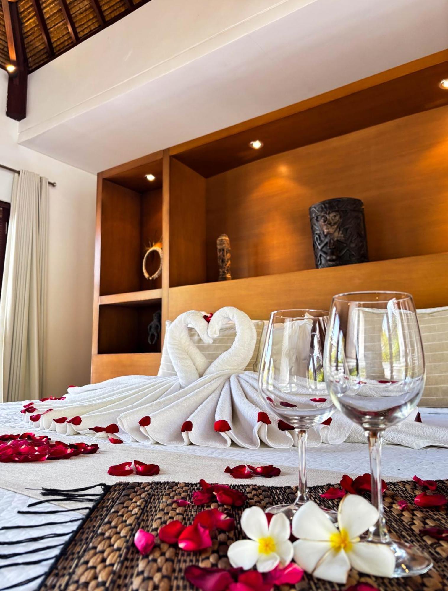 Nyaman Villas Seminyak Luaran gambar