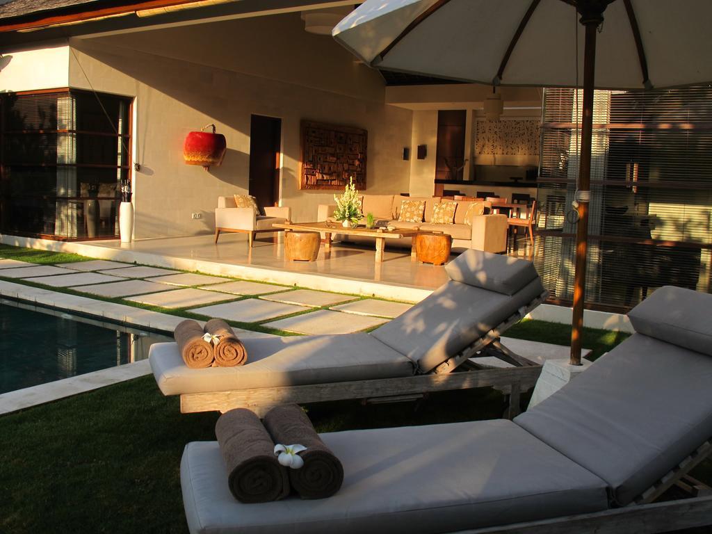 Nyaman Villas Seminyak Luaran gambar