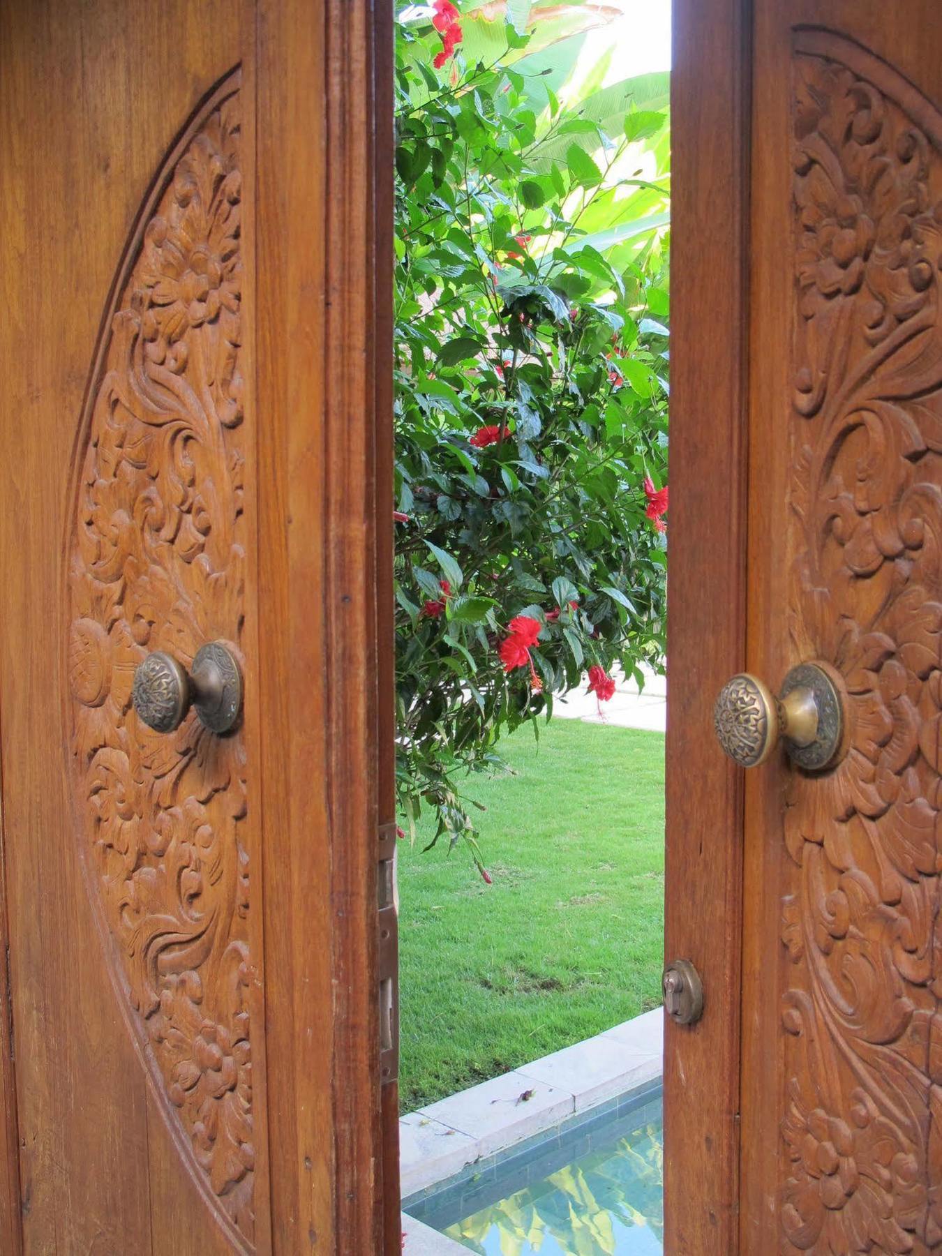 Nyaman Villas Seminyak Luaran gambar